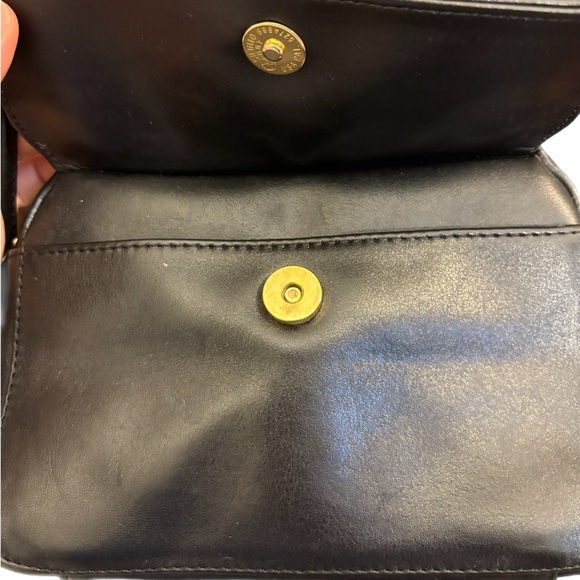 Giani Bernini navy blue shoulder strap purse w/ wallet inserts - Picture 2 of 5